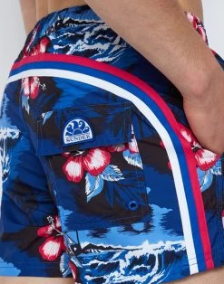 Sundek COSTUME DA BAGNO STAMPA SURFING THE HEAVEN REPREVE® 8 Sundek COSTUME DA BAGNO STAMPA SURFING THE HEAVEN REPREVE® -Moda Sconto MAN BOARDSHORT PRINTEDBOARDSHORT ELECTROBLUE M504BDRT3TV 675TV 3