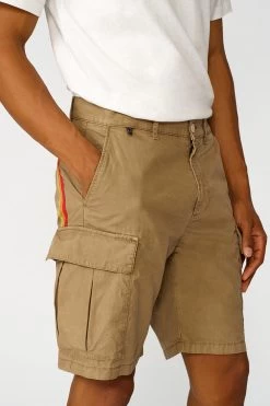 Sundek SHORTS CARGO IN TESSUTO TINTO IN CAPO CON ARCOBALENO -Moda Sconto MAN WALKSHORT WALKSHORTTCRAINBOW KHAKI01 M248WKPP900 15801 2