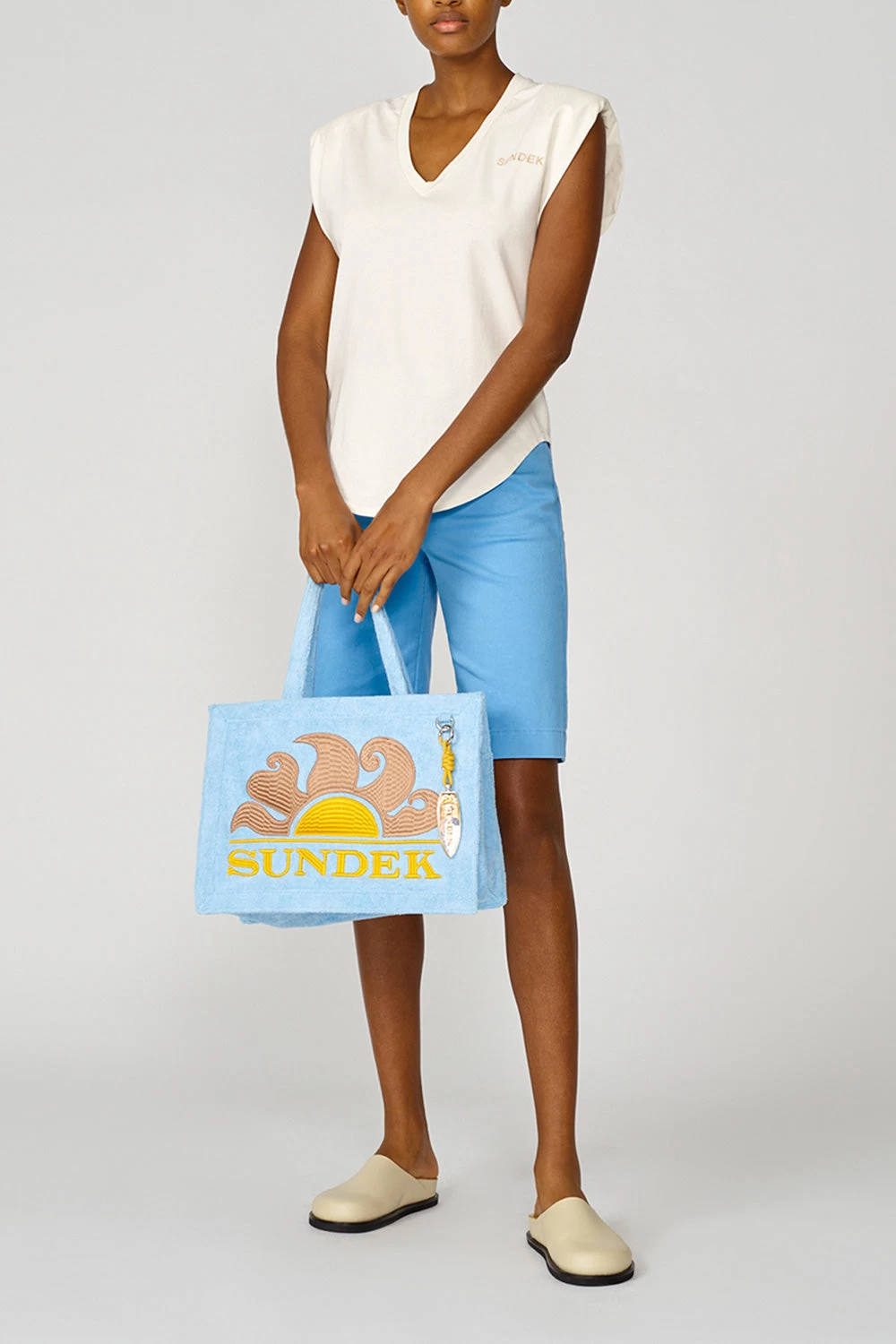 Sundek T-SHIRT SENZA MANICHE 5 Sundek T-SHIRT SENZA MANICHE - immagine 3